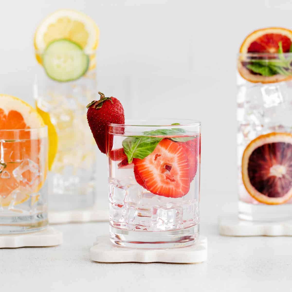 Craft Perfect Infused Water: Choosing Best Fruits & Herbs
